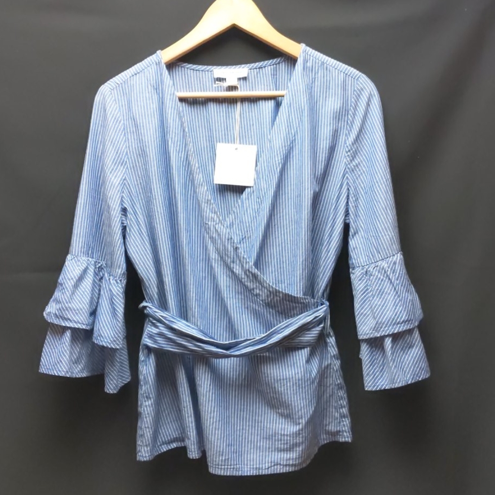 NWT beachlunchlounge wrap blouse